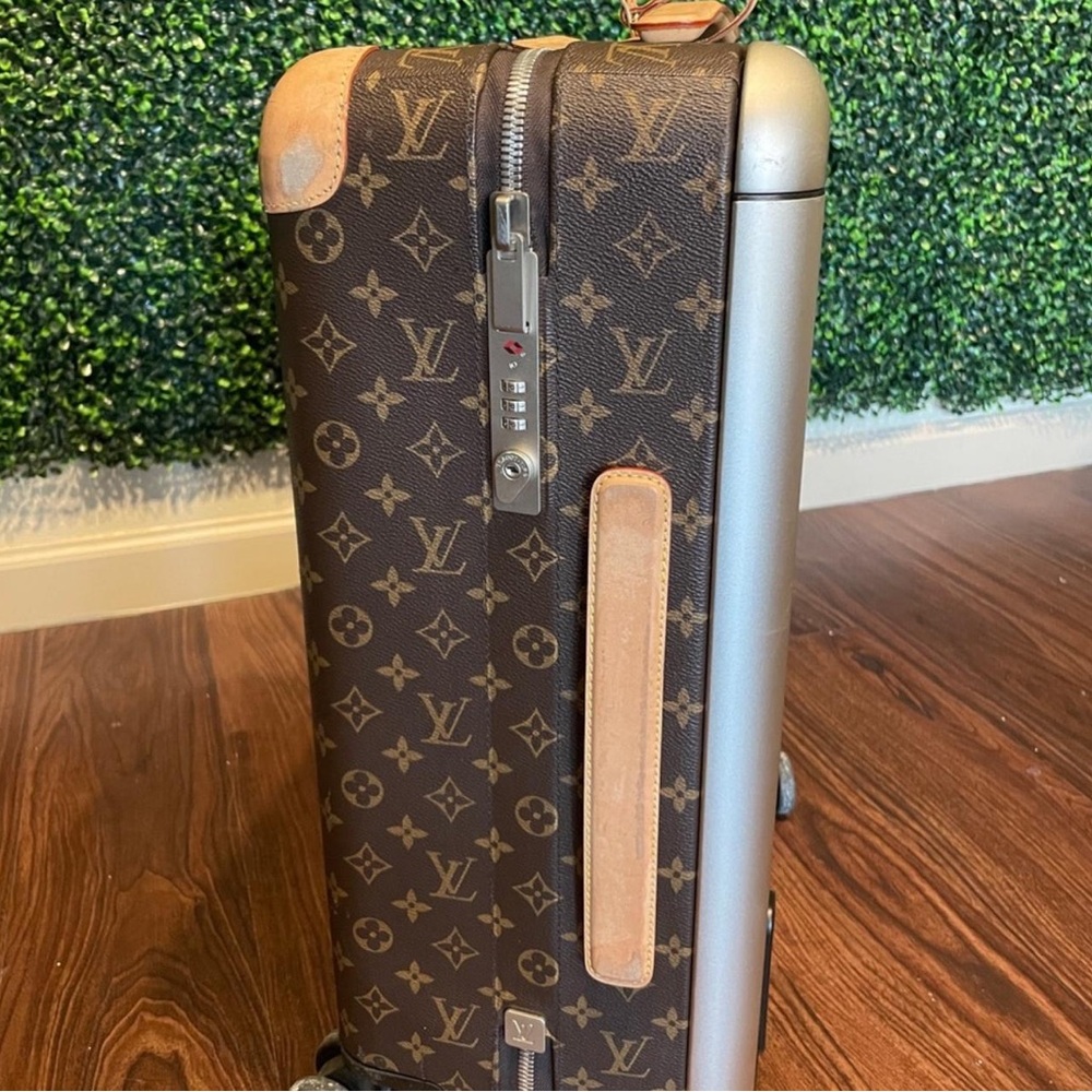 Louis Vuitton Horizon 55 Carry On Luggage - Picture 6 of 10